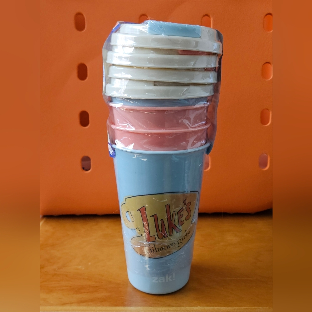 NEW Zak Designs GILMORE GIRLS 4-Pack Tumbler Cups 16.5 Oz Hot/Cold Beverage Lids